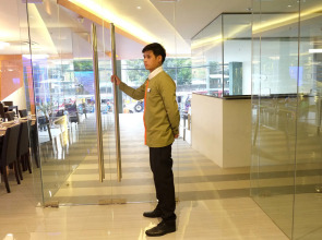 Southpole Central Hotel