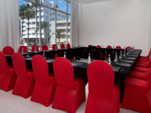 Hotel Riu Plaza Miami Beach