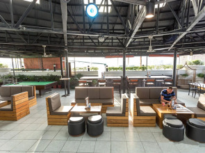 Urban Travellers Hotel