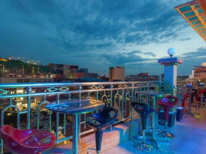 Seventh Heaven Hotel and High Bar