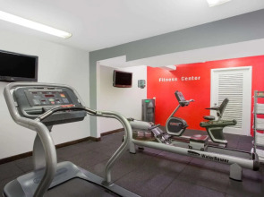 Ramada by Wyndham Hialeah/Miami Airport North