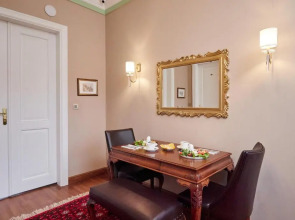 White Palace Old City Boutique Hotel