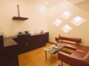 A25 Hotel - 46 Chau Long