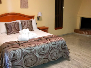 Macdonald Leila Playa Resort