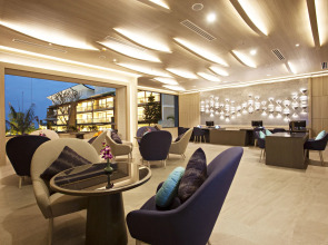 Le Meridien Khao Lak Resort & Spa