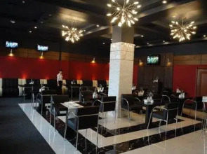 Гостиница «Мир» в Ровно