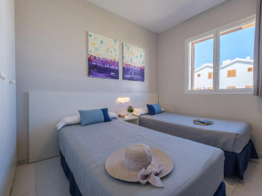 Apartamentos Estival Park