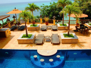 Palm Breeze Villa