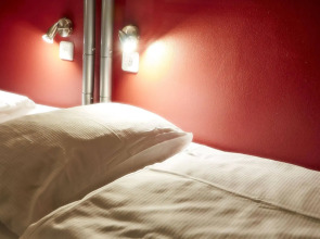 Ballhaus Berlin Hostel