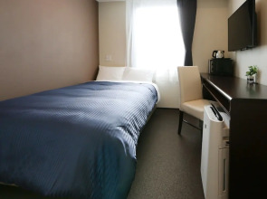 Отель Livemax Kayabacho 