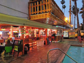 Los Angeles Adventurer All Suite Hotel at LAX