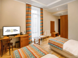 Отель Porta Caucasia