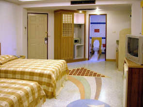 Phranang Place Hotel