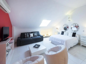 WooTravelling Plaza de Oriente HOMTELS