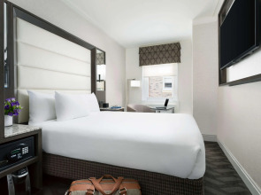 Отель Hilton Boston Park Plaza