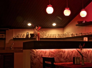 Manohra Cozy Village