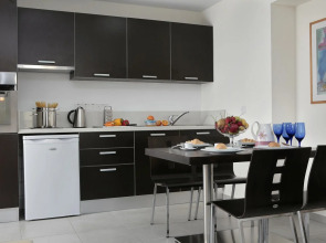 Anemi Hotel & Suites