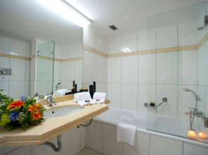 Corfu Holiday Palace Hotel