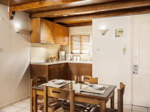 Elina Hotel Apartments