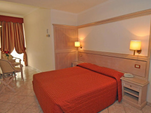 Cavour 30TRE - Hotel Moderno