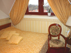 Royal Residence Hotel