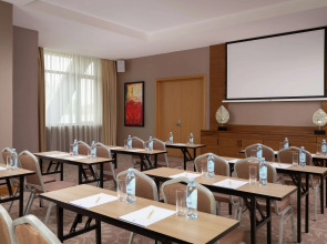 Отель DoubleTree by Hilton Almaty