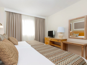 Hotel & Spa Peñíscola Plaza Suites