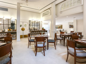 Отель Sercotel Hotel Europa