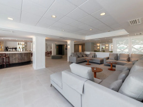 Reverence Life Hotel - Adults Only