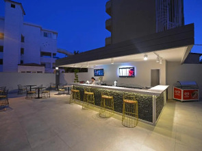 Motto Premium Hotel & Spa