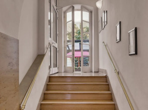 Alpen Hotel München