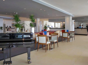 Amfora Hvar Grand Beach Resort