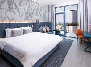 Курорт C Central Resort the Palm