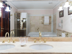 Отель Doria Grand Hotel