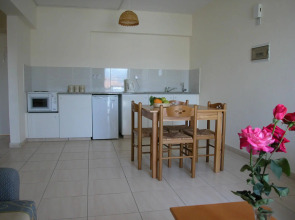 Mariela Hotel Apartments