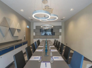 Holiday Inn Express Wuppertal - Hauptbahnhof by IHG