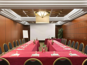 Ramada by Wyndham Naples