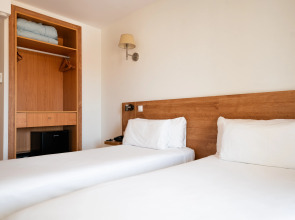 Santa Ponsa Pins Hotel