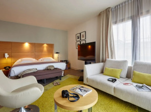 Отель Barcelona Catedral