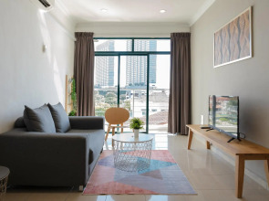 Golden View Serviced Apartment