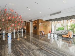 Paco Business Hotel Luo Gang Wan Da Branch