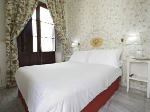 Basic Hotel Puerta de Sevilla