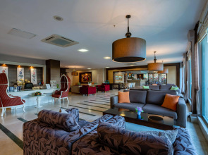 Palmeras Beach Hotel