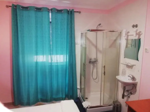 Pensao Residencial Camoes