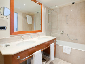 Hotel ILUNION Aqua 3