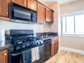 Ginosi Hudson Apartel