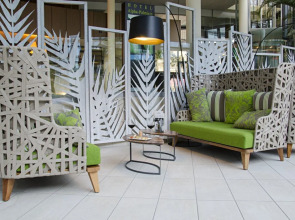 Alpha Palmiers by Fassbind