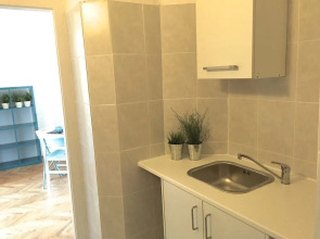 Hi5 Apartments - Parliament