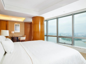 The Westin Nanjing Xuanwu Lake