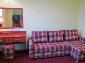 Отель Эсмеральд